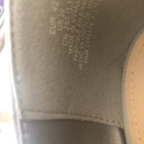 Gray pointy pumps 2” heel Sz 10 - Picture 7 of 7